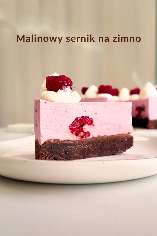Malinowy sernik na zimno na spodzie brownie